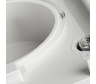 Gniazdo zasilające natynkowe potrójne z ochroną styków TEKNO IP65 szare